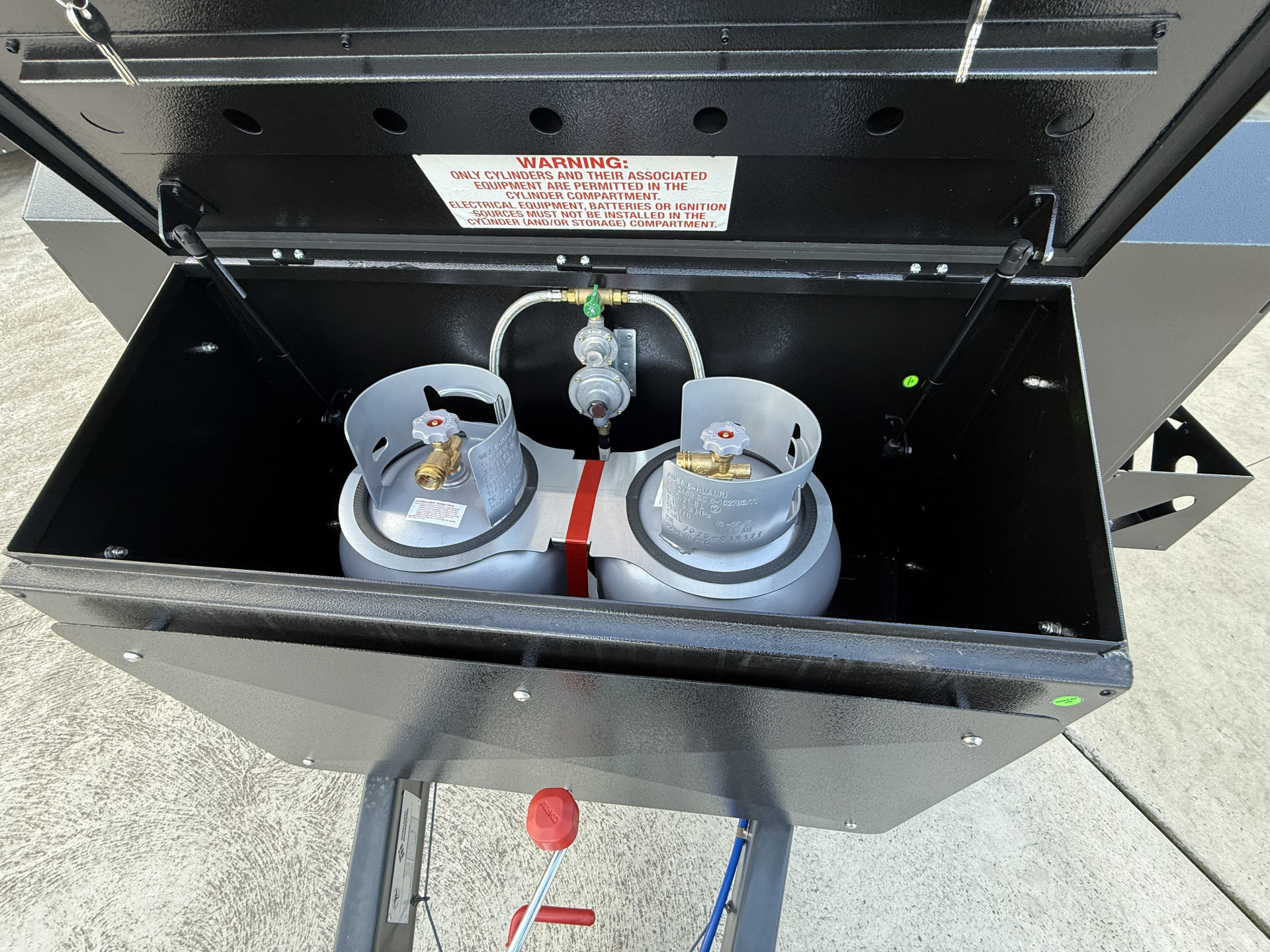 https://hub.caravea.au/storage/caravans/21IC8901/interior-2.jpg?q=qlIRsWrwF4
