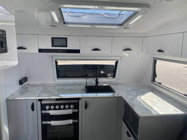 NEW 2023 REGENT CRUISER RCC206 CARAVAN 2 AXLE