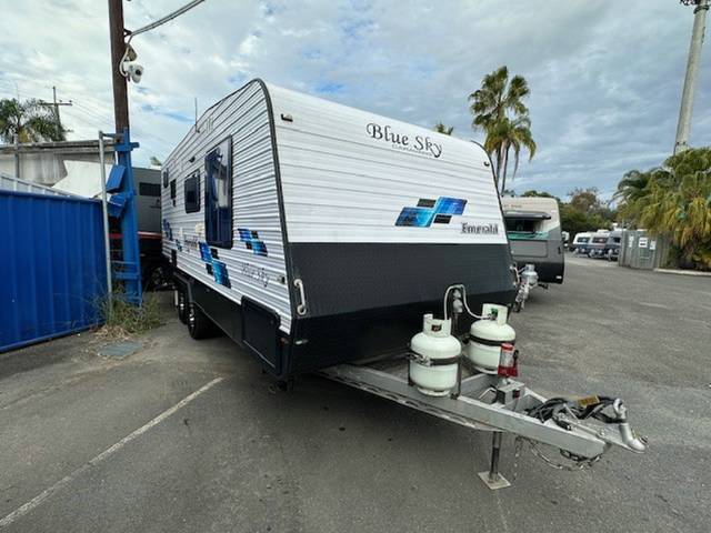 USED 2019 BLUE SKY EMERALD CARAVAN 2 AXLE