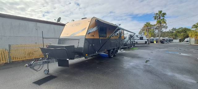 USED 2024 VICTORY CARAVANS 21.6 CARAVAN 2 AXLE