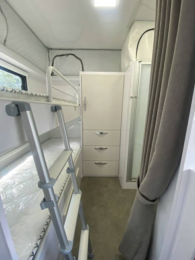 NEW 2024 SNOWYRIVER SRP19F Caravan dual