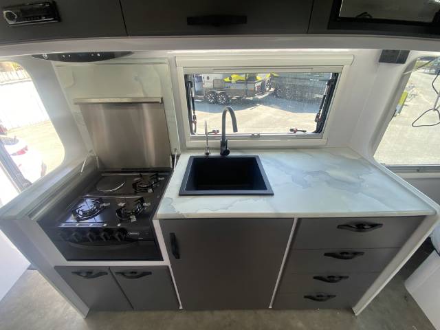 NEW 2024 SNOWY RIVER SRT19 CARAVAN DUAL