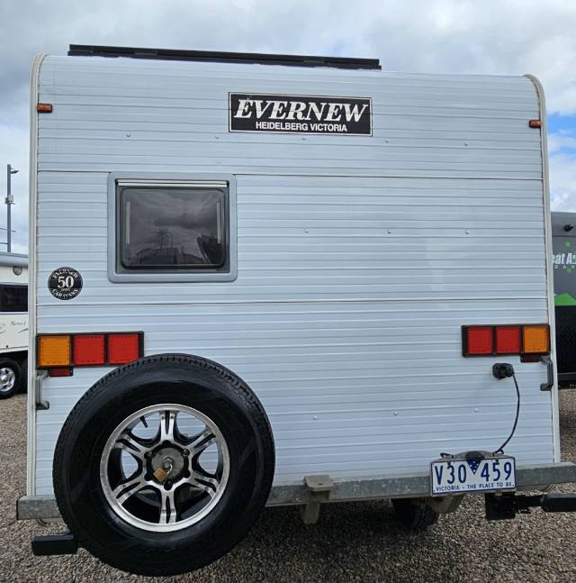 USED 2013 EVERNEW E900 OFF ROAD CARAVAN 2 AXLE