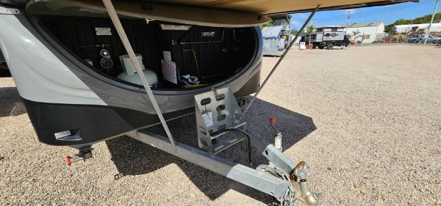 USED 2021 JAYCO SWAN CAMPER TRAILER 1 AXLE