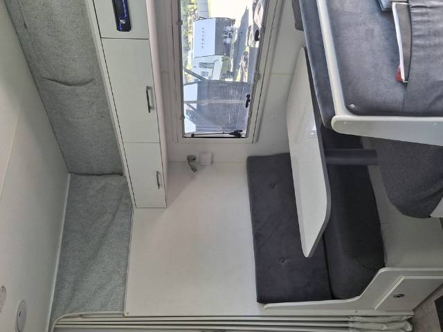 USED 2017 NEW AGE WALLABY POP TOP 1 AXLE