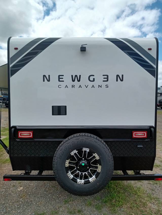 NEW 2023 NEWGEN NG18F 2 BUNK CARAVAN 1 AXLE