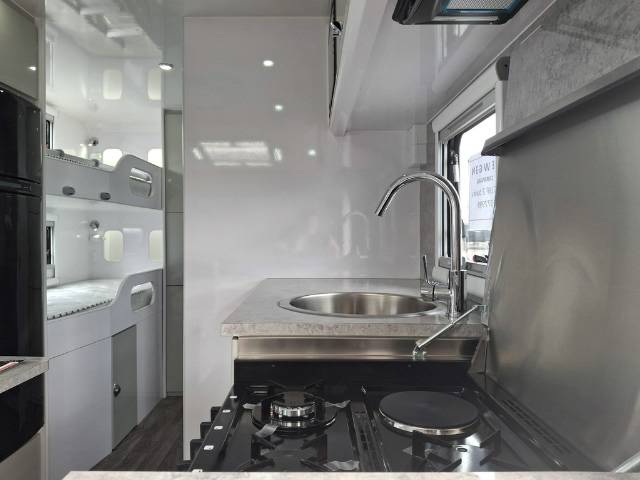 NEW 2024 NEWGEN NG18F 2 BUNK CARAVAN 1 AXLE