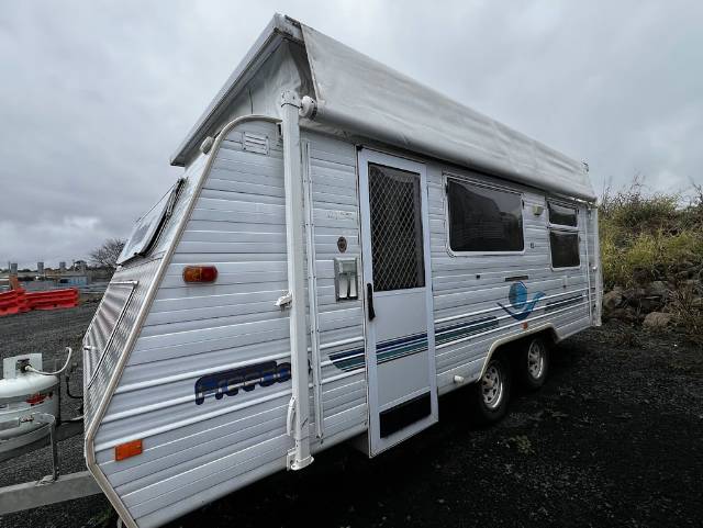 USED 2004 JAYCO FREEDOM POP TOP 2 AXLE