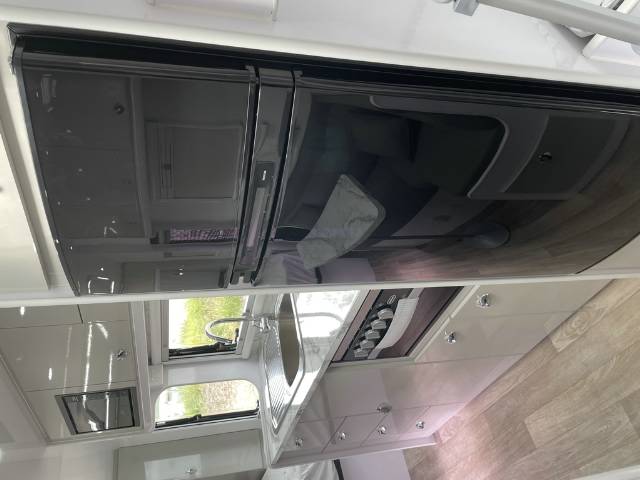 NEW 2024 NEWGEN NG21F 2 BUNK CARAVAN 2 AXLE