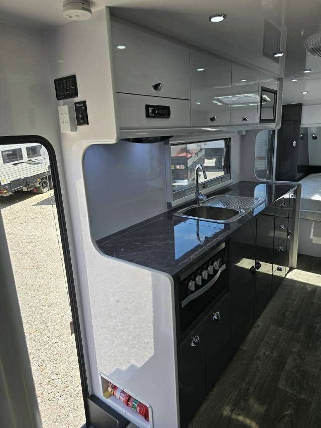 NEW 2024 NEWGEN NG20SR CARAVAN 2 AXLE