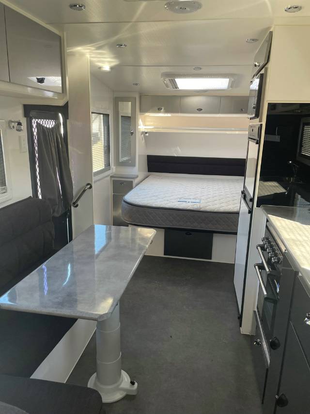 USED 2019 COSY CAB CARAVANS LONGRIDGE 216 CARAVAN 2 AXLE