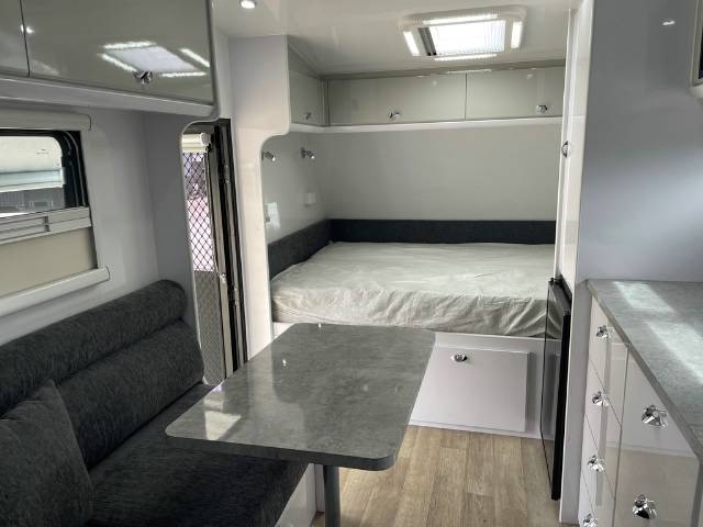 NEW 2024 NEWGEN NG15 COUNTRY PACK CARAVAN 1 AXLE