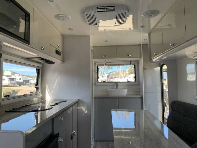 NEW 2023 NEWGEN NG13 CARAVAN 1 AXLE