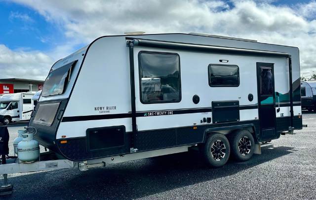 USED 2022 SNOWY RIVER SRC-21 CARAVAN 2 AXLE