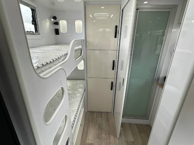 NEW 2024 SNOWY RIVER SRT-20F FAMILY CARAVAN 2 AXLE