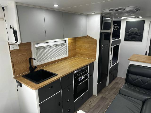 USED 2022 KOKODA CADET 2 FAMILY CARAVAN 2 AXLE