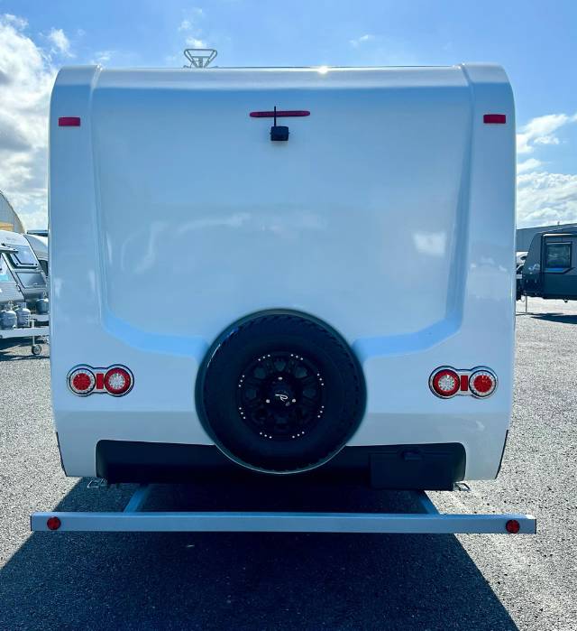 NEW 2023 REGENT DISCOVERER RDC206 CARAVAN 2 AXLE