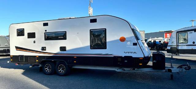 USED 2019 NOVA VITA SIDE CLUB CARAVAN 2 AXLE