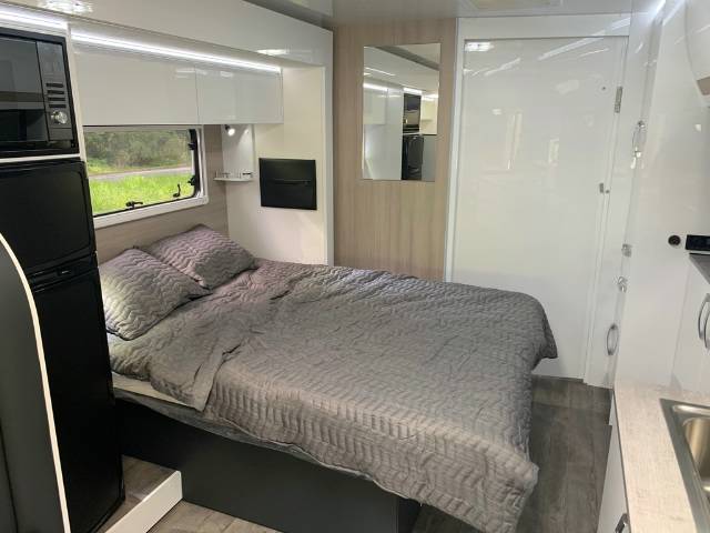 NEW 2024 AVIDA ESPERANCE C7844 SL MOTOR HOME MOTORHOME