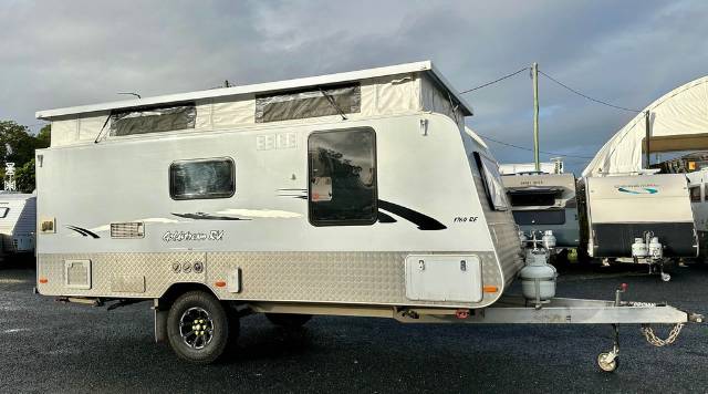 USED 2019 GOLDSTREAM 1760 R/ENSUITE POPTOP 1 AXLE