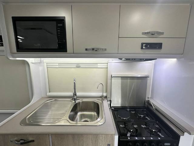 NEW 2024 SNOWY RIVER SRT18 MULTI TERRAIN CARAVAN 1 AXLE