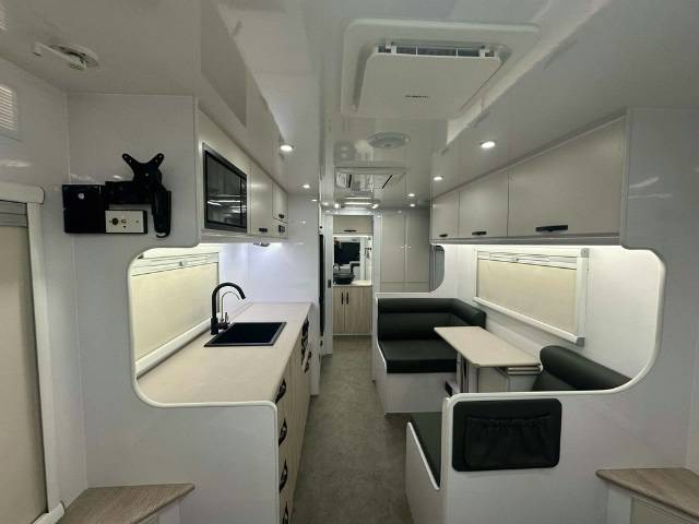 NEW 2024 SNOWY RIVER SRT20 MULTI TERRAIN CARAVAN 2 AXLE