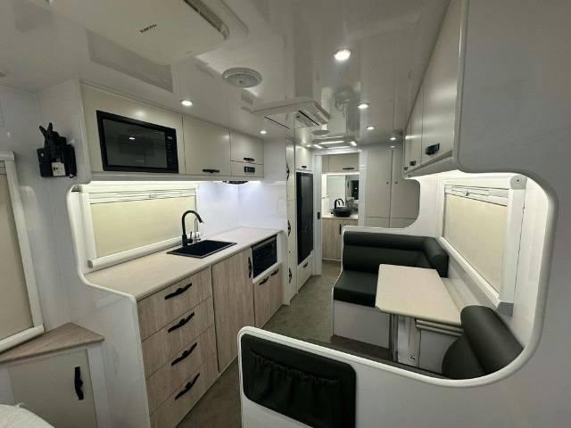 NEW 2024 SNOWY RIVER SRT-20 MULTI TERRAIN CARAVAN 2 AXLE