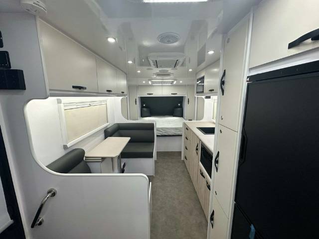 NEW 2024 SNOWY RIVER SRT-20 MULTI TERRAIN CARAVAN 2 AXLE