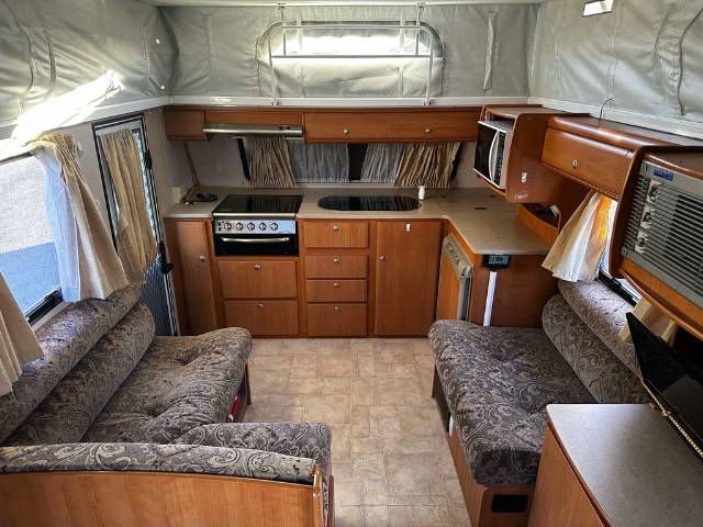 USED 2006 JAYCO DESTINY 16.52-21 POPTOP 1 AXLE