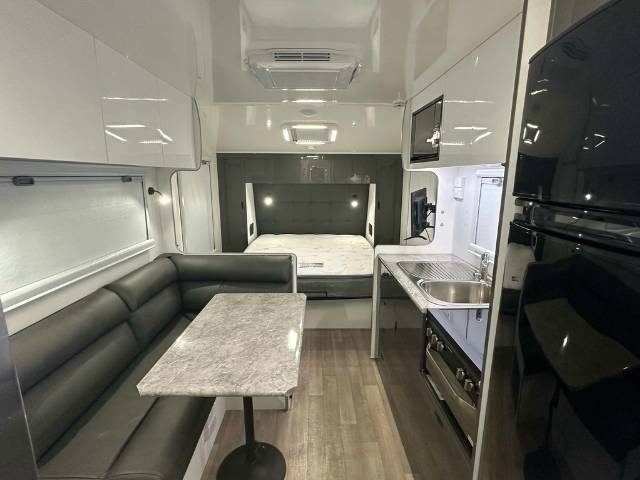 USED 2022 COROMAL SOUL SEEKER CARAVAN 1 AXLE