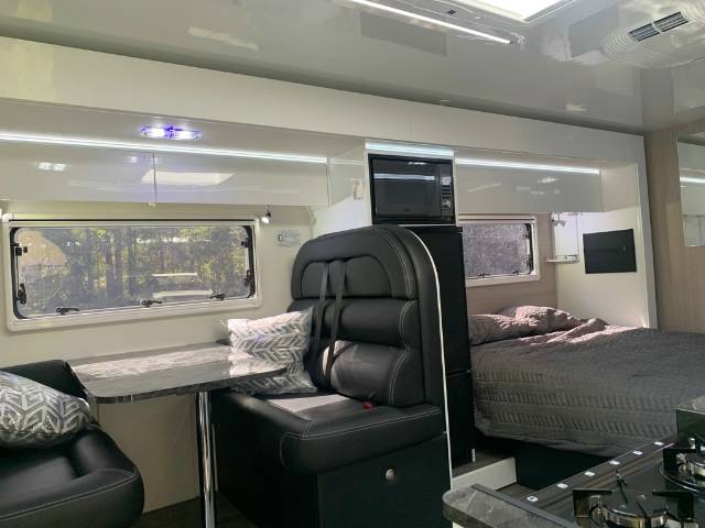 NEW 2024 AVIDA ESPERANCE B7842SL MOTOHOME AVAILABLE NOW