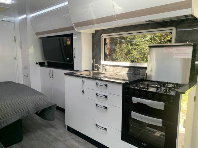 NEW 2024 AVIDA ESPERANCE B7842SL MOTOHOME AVAILABLE NOW