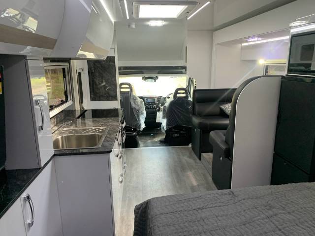 NEW 2024 AVIDA ESPERANCE B7842SL MOTOHOME AVAILABLE NOW