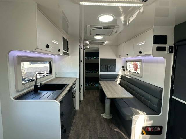 USED 2022 PACIFIC PATHFINDER FAMILY CARAVAN 2 AXLE