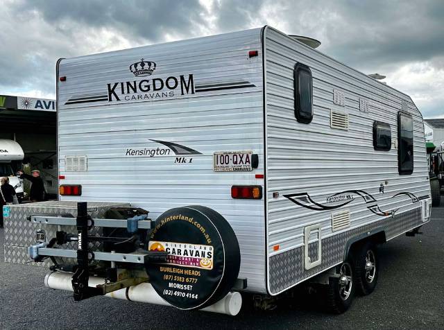 USED 2013 KINGDOM KENSINGTON CARAVAN 2 AXLE