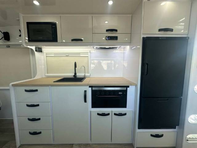 NEW 2024 SNOWY RIVER SRT22F 3 BUNK CARAVAN 1 AXLE