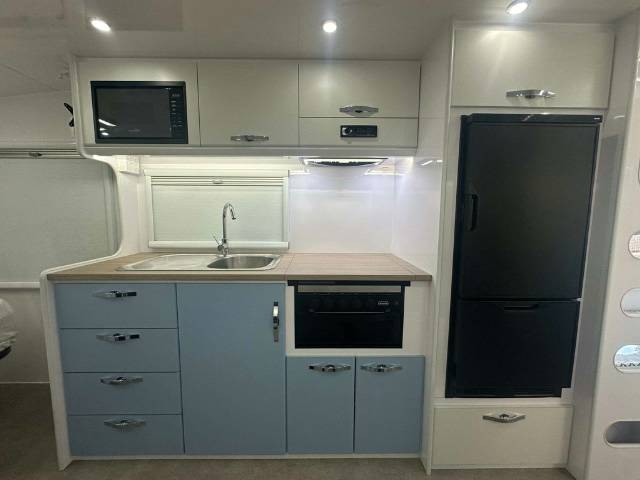 NEW 2024 SNOWY RIVER SRC22F 2 BUNK CARAVAN 2 AXLE