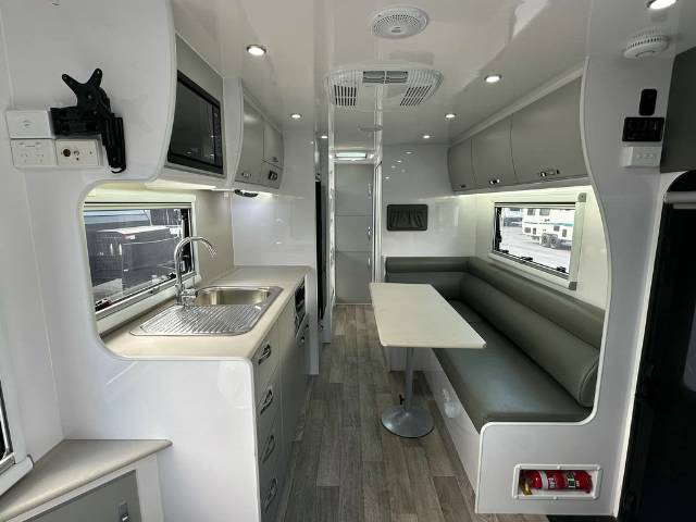 NEW 2024 SNOWY RIVER SRC22F FAMILY 3 BUNK CARAVAN 2 AXLE