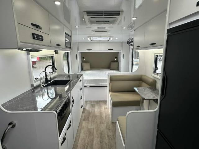 NEW 2024 SNOWY RIVER SRT19 MULTI TERRAIN CARAVAN 2 AXLE