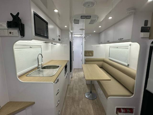 NEW 2024 SNOWY RIVER SRC22F FAMILY 2 BUNK CARAVAN 2 AXLE