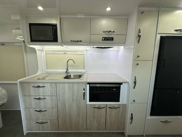 NEW 2024 SNOWY RIVER SRC21 CARAVAN 2 AXLE