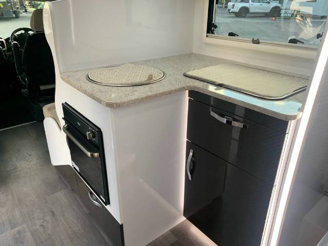 USED 2022 AVAN OVATION M7 MOTORHOME FIAT DUCATO