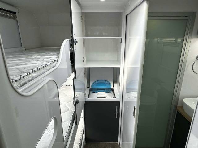 NEW 2024 SNOWY RIVER SRC22F 3 BUNK CARAVAN 2 AXLE