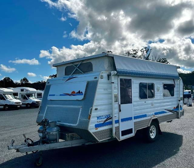 USED 2001 MILLARD HORIZON POP TOP 1 AXLE