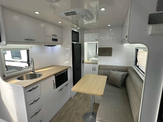 NEW 2024 SNOWY RIVER SRC17 CARAVAN 1 AXLE