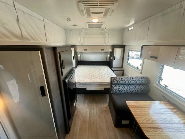 USED 2021 JAYCO JOURNEY 13.42-2 POPTOP 1 AXLE