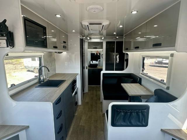 NEW 2024 SNOWY RIVER SRT20 MULTI TERRAIN CARAVAN 2 AXLE