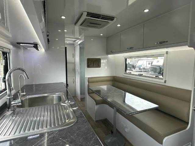 NEW 2024 SNOWY RIVER SRT22F MULTI TERRAIN CARAVAN 2 AXLE