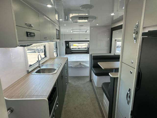 NEW 2024 SNOWY RIVER SRC22s SLIDE CARAVAN 2 AXLE